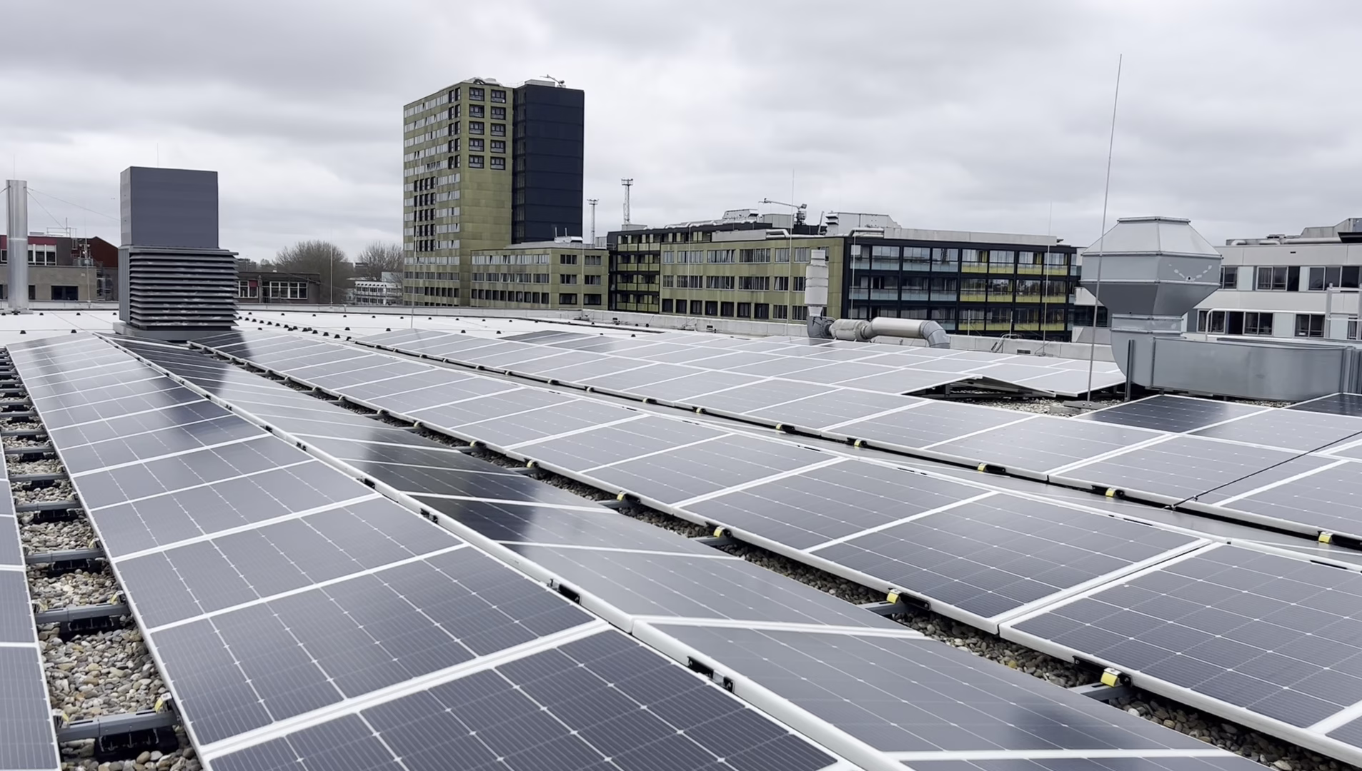 Solar panels installed on the roof of an AMOLF building.